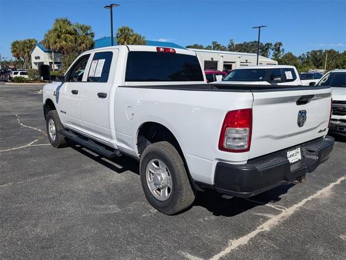 2019 RAM 3500 Tradesman Crew Cab 4x4 6'4' Box