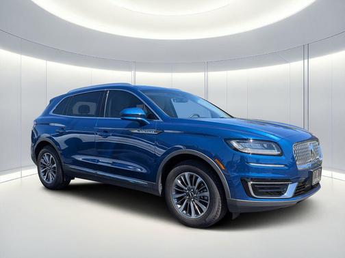 ARTISAN BLUE 2020 Lincoln Nautilus Standard