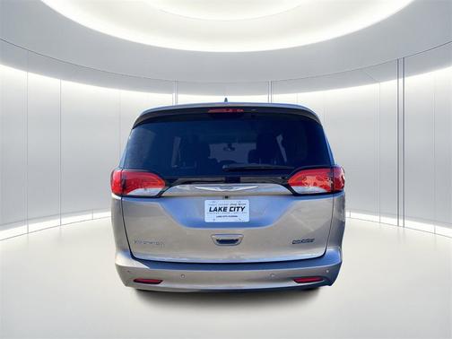 2017 Chrysler Pacifica LX