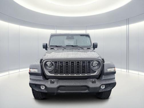 Granite Crystal Metallic Clearcoat 2026 Jeep Wrangler Sport S