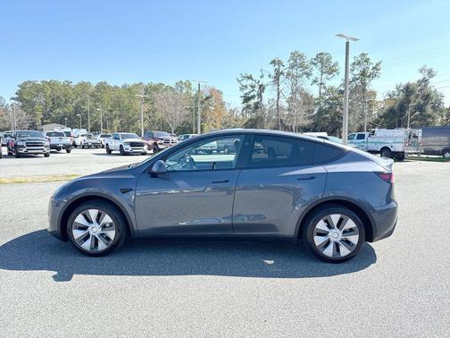 2023 Tesla Model Y Long Range Dual Motor All-Wheel Drive