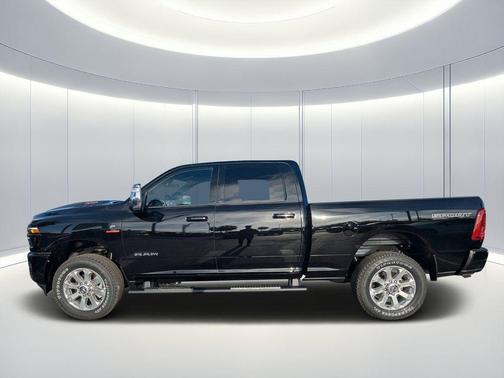 2026 RAM 2500 Laramie Crew Cab 4x4 6'4' Box