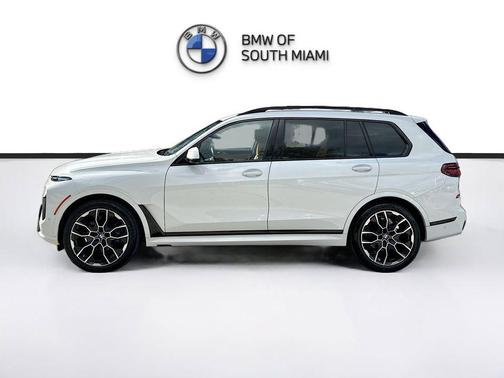 Alpine White 2023 BMW X7 xDrive40i