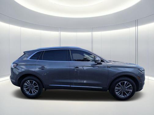 Asher Gray Metallic Clearcoat 2023 Lincoln Nautilus Standard