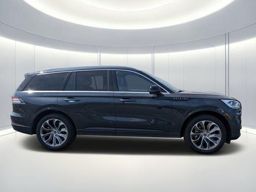 2022 Lincoln Aviator Grand Touring AWD
