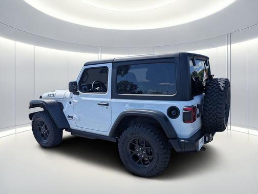 Bright White Clearcoat 2026 Jeep Wrangler Willys