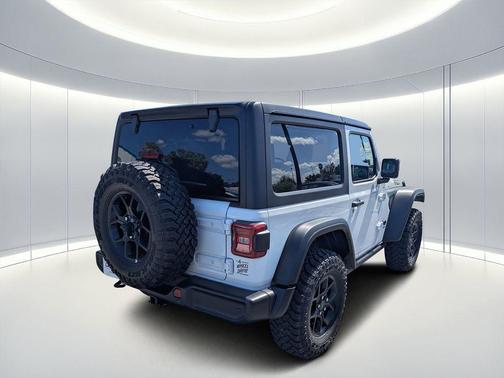 Bright White Clearcoat 2026 Jeep Wrangler Willys