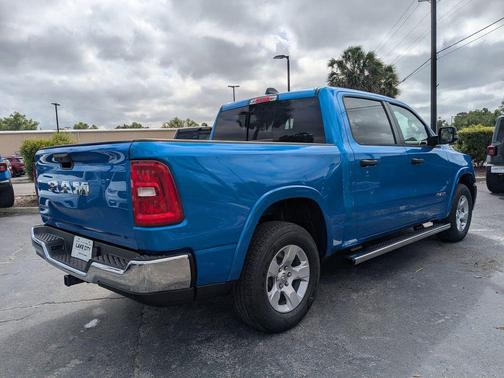 Hydro Blue Pearlcoat 2026 RAM 1500 Big Horn/Lone Star