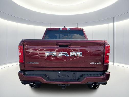 Delmonico Red Pearlcoat 2025 RAM 1500 Big Horn/Lone Star