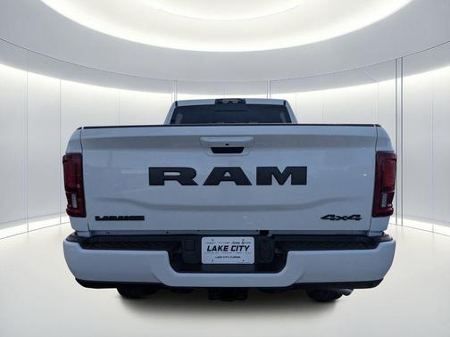 2026 RAM 2500 Laramie Crew Cab 4x4 6'4' Box