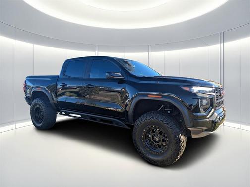 2023 GMC Canyon AT4X