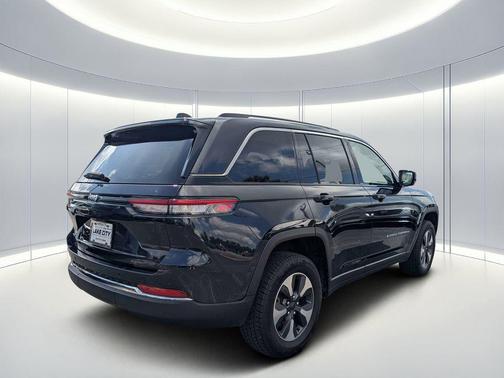 Midnight Sky 2024 Jeep Grand Cherokee 4xe Base