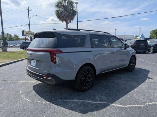 Ceramic Silver 2026 Kia Carnival Hybrid SX Prestige