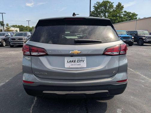 Sterling Gray Metallic 2024 Chevrolet Equinox 1LT