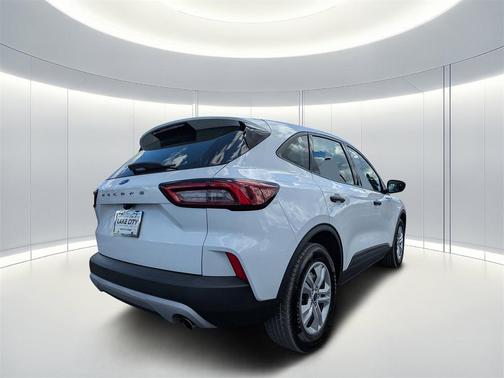 2023 Ford Escape SE