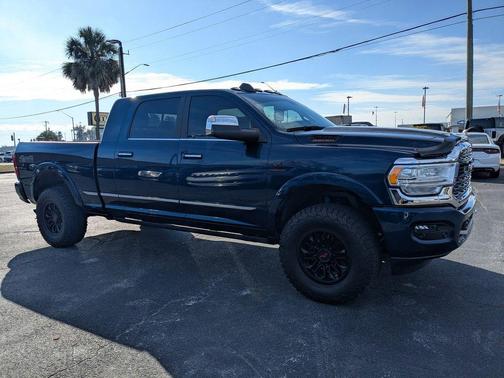 2022 RAM 2500 Limited Mega Cab 4x4 6'4' Box