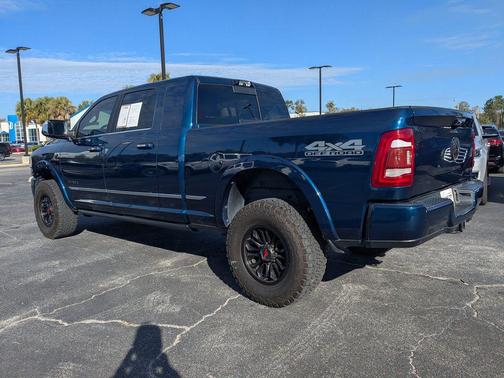 2022 RAM 2500 Limited Mega Cab 4x4 6'4' Box