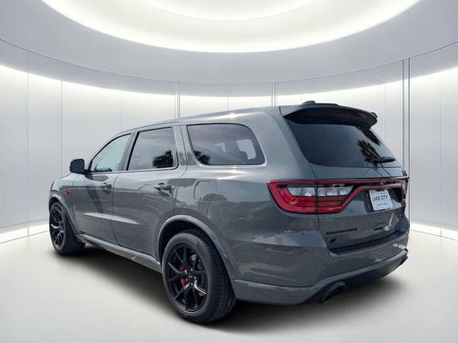 Destroyer Gray Clearcoat 2026 Dodge Durango SRT Jailbreak