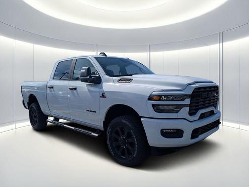 Bright White Clearcoat 2026 RAM 2500 Big Horn Crew Cab 4x4 6'4' Box