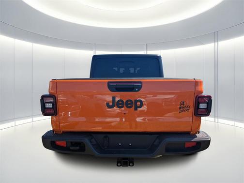 2025 Jeep Gladiator Willys