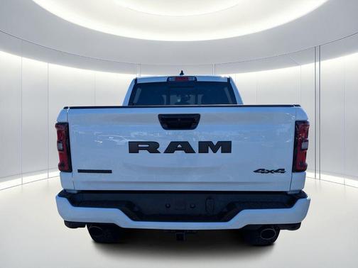 Bright White Clearcoat 2026 RAM 1500 Big Horn/Lone Star