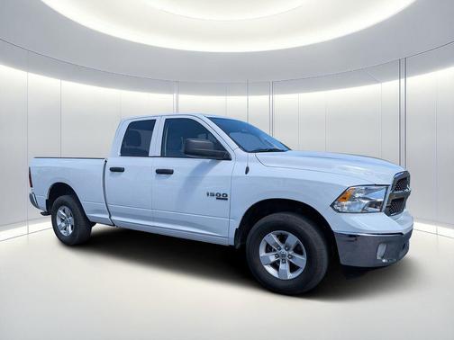 Bright White Clearcoat 2024 RAM 1500 Classic SLT