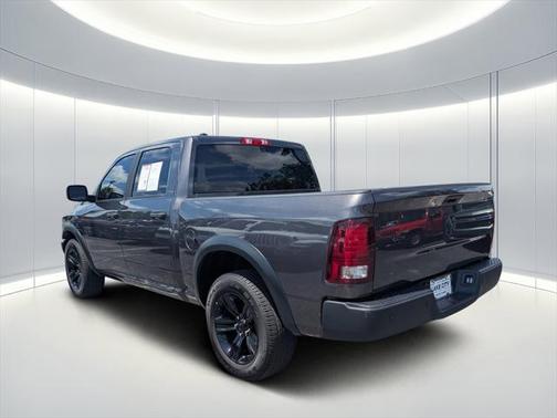 2024 RAM 1500 Classic Warlock Crew Cab 4x2 5'7' Box