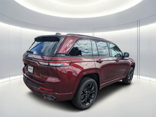 2025 Jeep Grand Cherokee 4xe Anniversary Edition