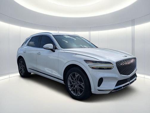 Uyuni White 2022 Genesis GV70 2.5T AWD