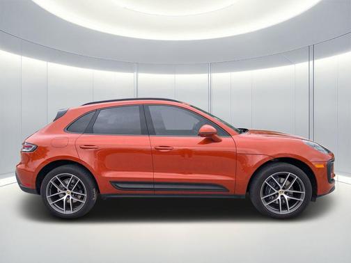 Papaya Metallic 2023 Porsche Macan Macan