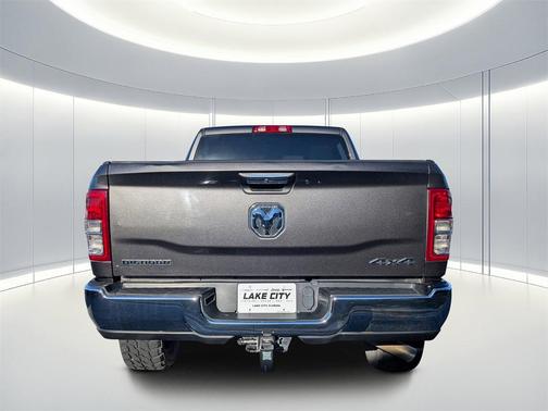 2019 RAM 2500 Big Horn Crew Cab 4x4 6'4' Box