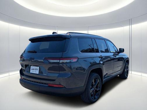 Baltic Gray Metallic Clearcoat 2026 Jeep Grand Cherokee L Limited