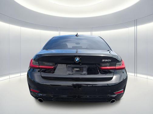 2019 BMW 330 330i