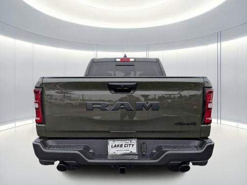 Tank 2027 RAM 1500 Tradesman