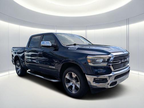 Patriot Blue Pearlcoat 2021 RAM 1500 Laramie