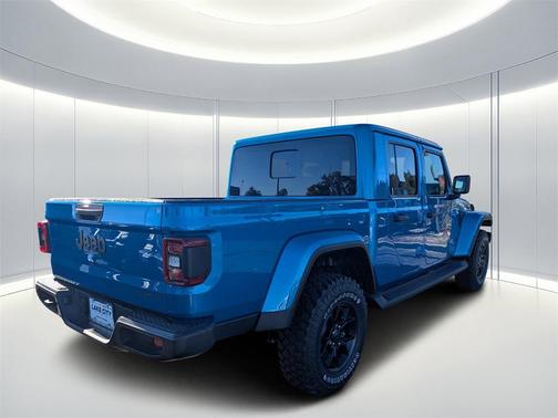 2025 Jeep Gladiator High Tide