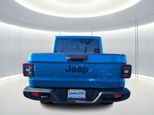 2025 Jeep Gladiator High Tide