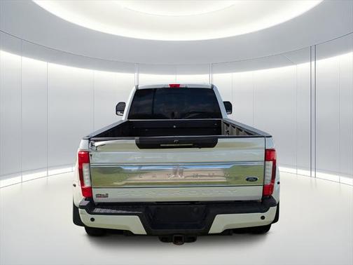 2017 Ford F-450 Platinum