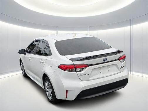 2024 Toyota Corolla Hybrid SE