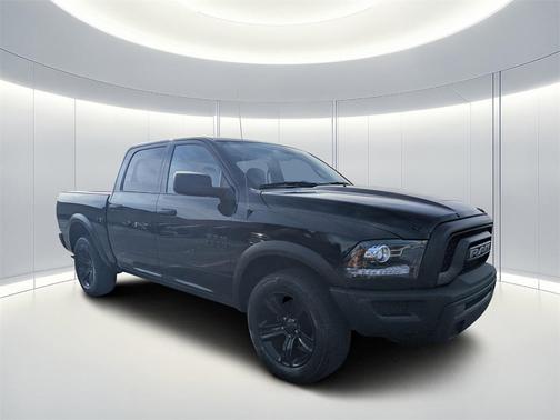 2024 RAM 1500 Classic Warlock Crew Cab 4x4 5'7' Box