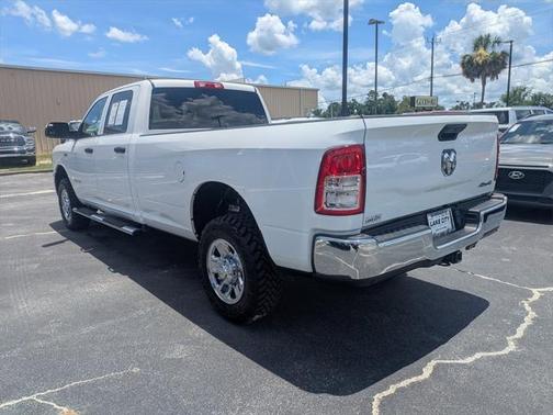 2019 RAM 2500 Tradesman Crew Cab 4x4 8' Box