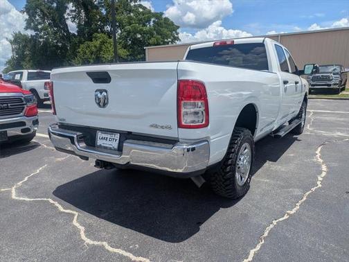 2019 RAM 2500 Tradesman Crew Cab 4x4 8' Box
