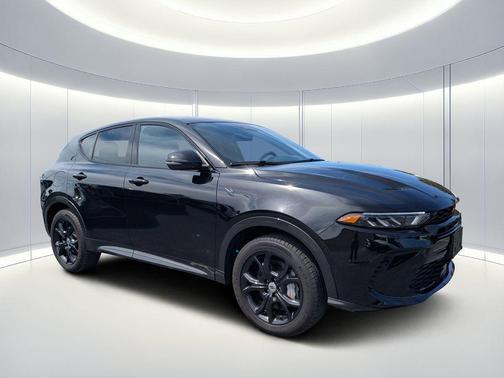 8 Ball 2024 Dodge Hornet R/T EAWD