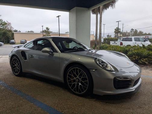 2016 Porsche 911 Turbo S