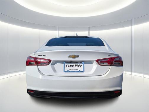 2021 Chevrolet Malibu FWD LT