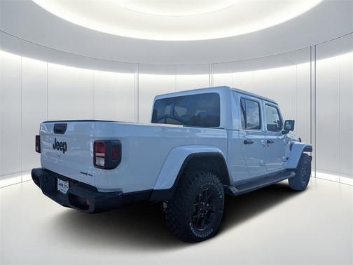 2025 Jeep Gladiator High Tide
