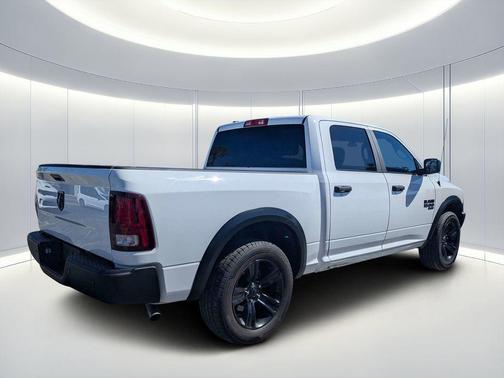 2024 RAM 1500 Classic Warlock Crew Cab 4x2 5'7' Box