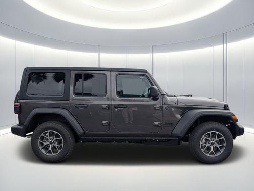Granite Crystal Metallic Clearcoat 2026 Jeep Wrangler Sport S