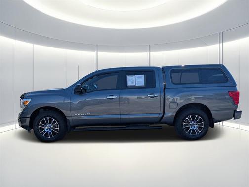 2021 Nissan Titan SV