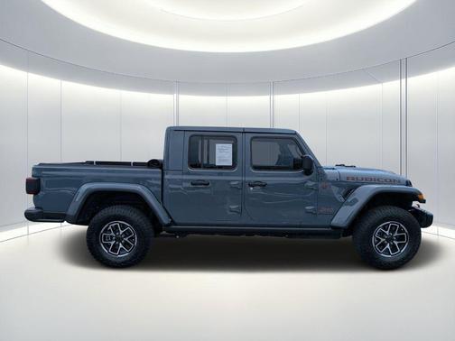 Anvil Clearcoat 2026 Jeep Gladiator Rubicon